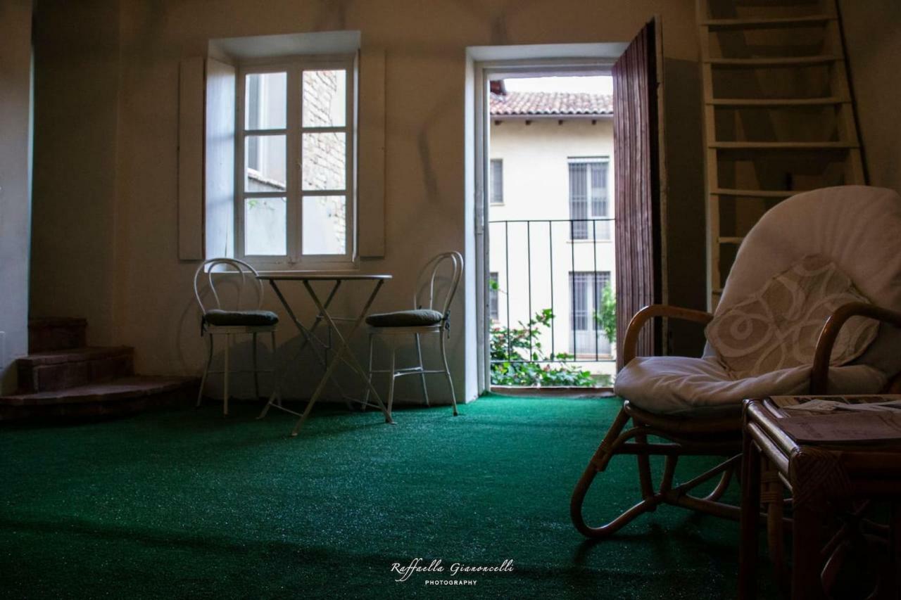 Lunesco Alloggio Divino, Chambre D'Amis Lu (Piedmont) Buitenkant foto